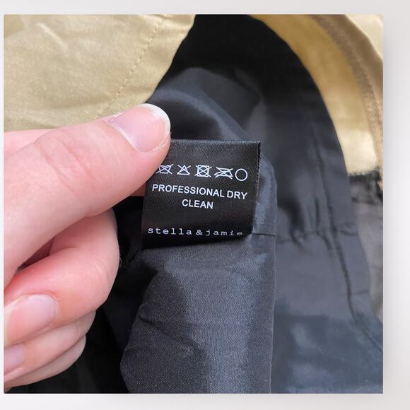 Stella & Jamie NWT Studded Silk Black and tan Strapless Mini Dress Size XS‎ - Picture 8 of 8